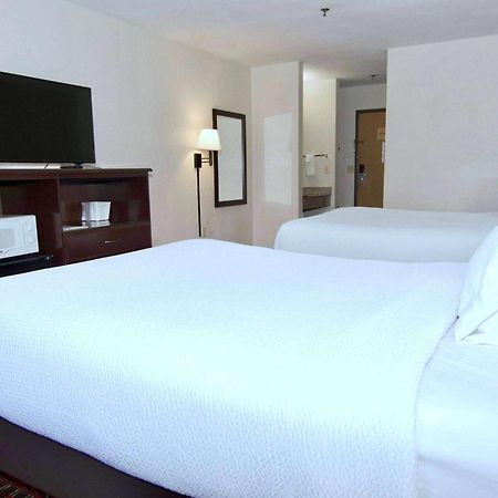 Hotel Ramada Worldwide Tell City Exterior foto