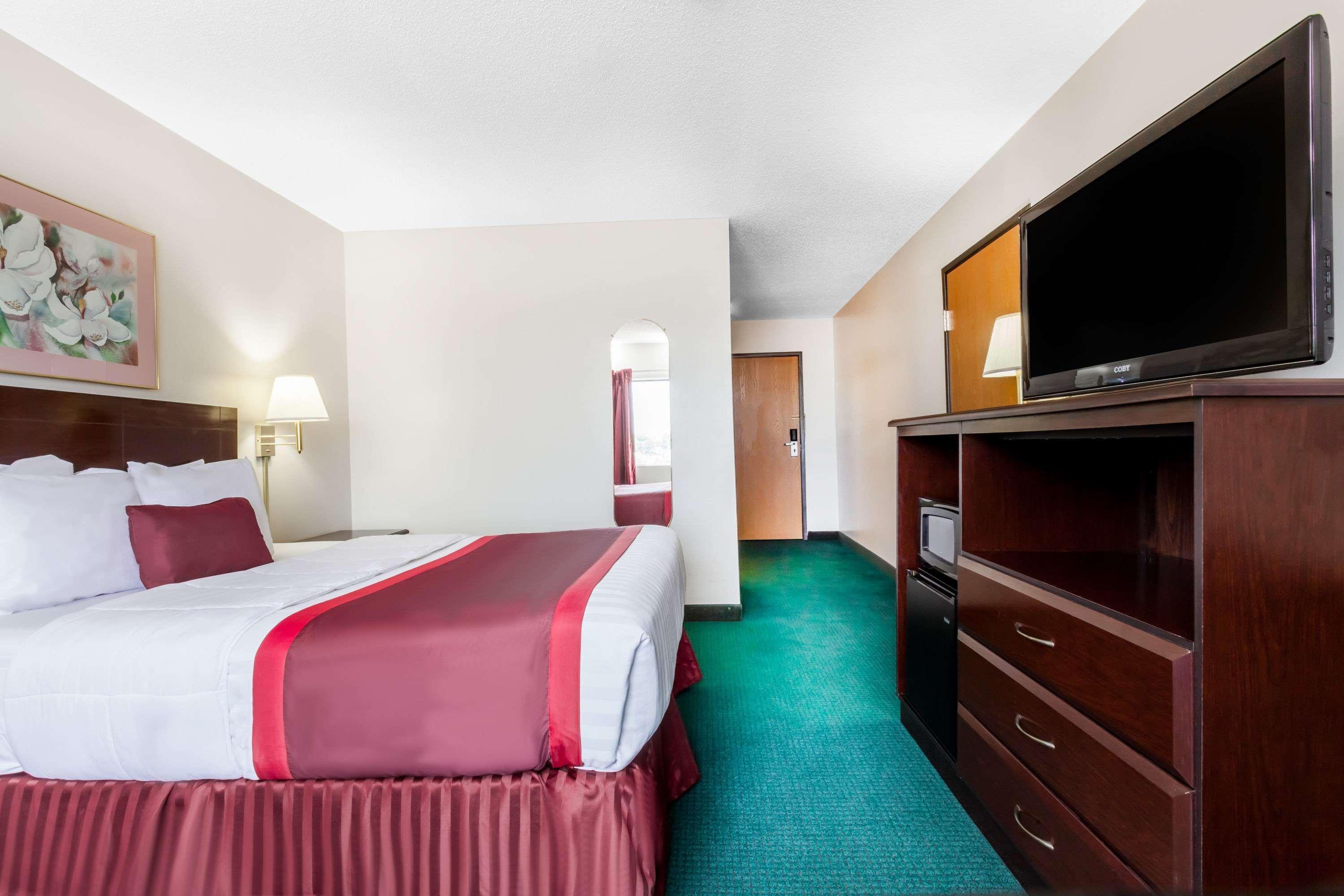 Hotel Ramada Worldwide Tell City Exterior foto