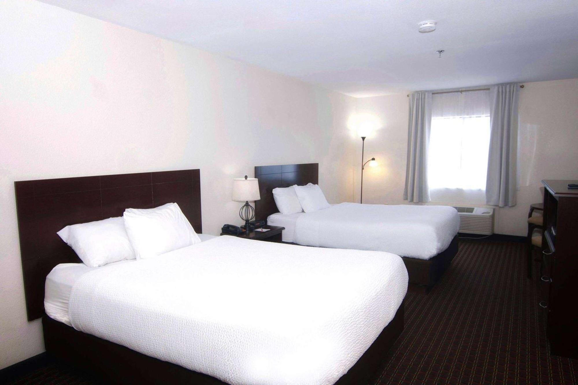 Hotel Ramada Worldwide Tell City Exterior foto