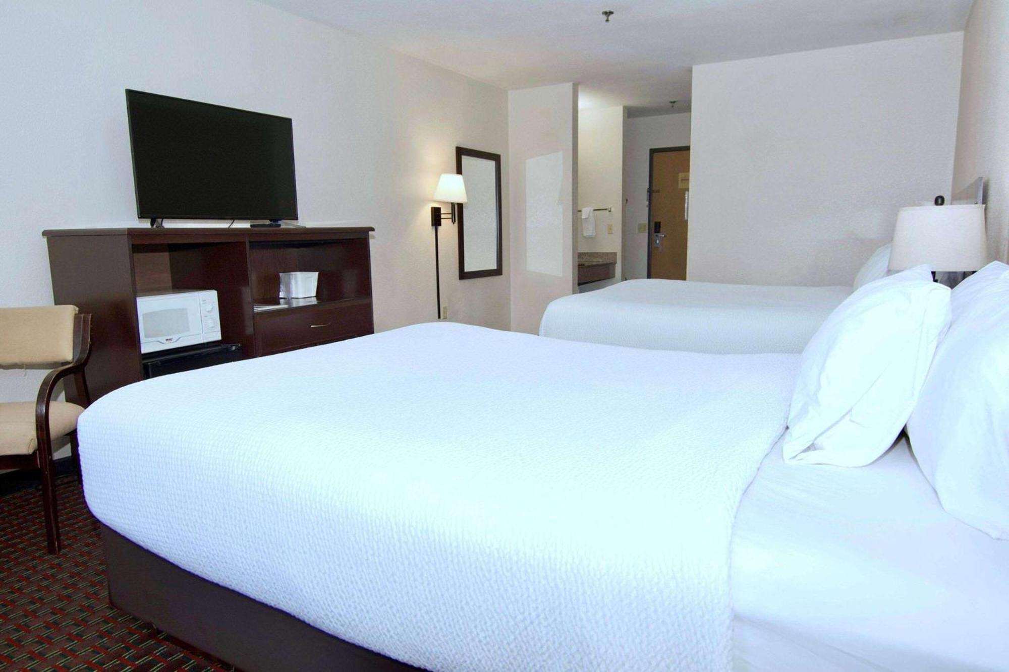 Hotel Ramada Worldwide Tell City Exterior foto